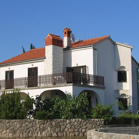 Apartman Agava Njivice Εξωτερικό φωτογραφία